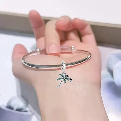 판도라 참 밴드로 적합한 선글라스 휴일 비치 참과 칠레고추를 넣은 저민 고기와 강낭콩 스튜 보석 코코넛 야자나무