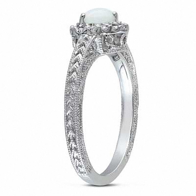 5.0 밀리미터 하트 모양 오팔과 1/8 CT. T.W. 다이아몬드 프레임은 스터링 실버로 접어듭니다