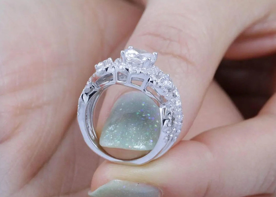 OEM ODM 자연적인 다이아몬드 결혼 반지, 후광 작풍 약속 반지 6.5mm 차원