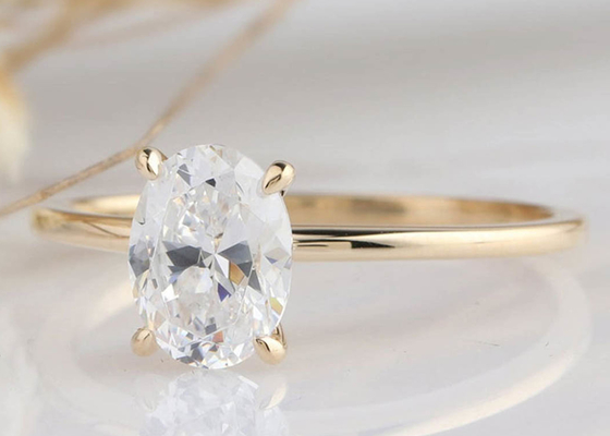1.5ct 오벌컷 랩그로운 모이사나이트 링 14K 골드 소재 0.7×0.9cm 사이즈