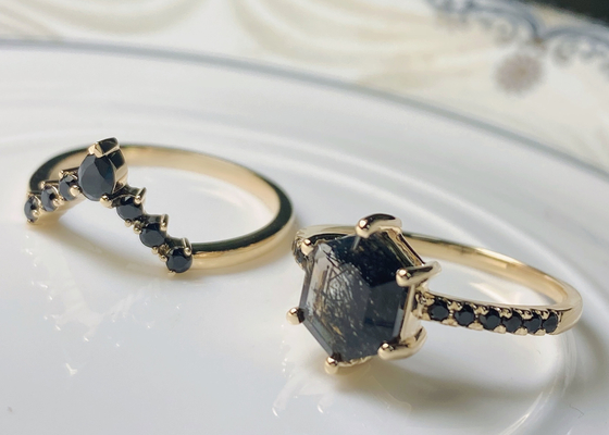 육각형 검정 Moissanite 약혼 반지, 0.78ct 19pcs 실험실은 Moissanite 약혼 반지를 만들었습니다