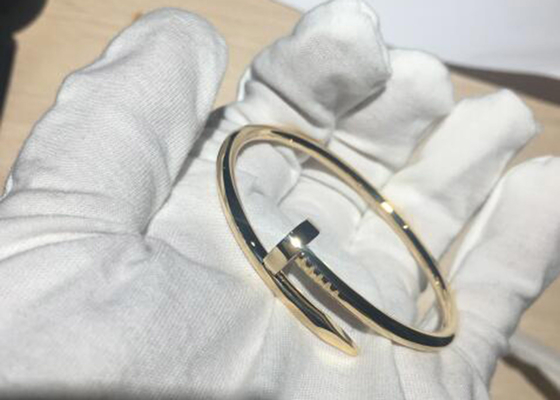 폭 3.5mm 18k 옐로우 골드 팔찌, 약혼을 위한 Juste Un Clou 팔찌