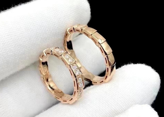 0.41ct Serpenti 독사 반지, 18K 자연적인 다이아몬드 반지 폭 4mm