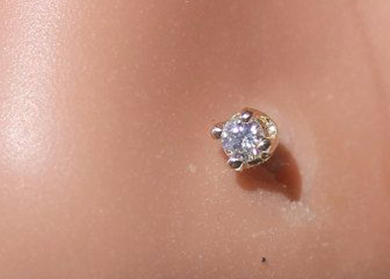 ODM 18k 로즈 골드 코걸이, 1.5-2.5mm 자연적인 다이아몬드를 가진 코 피어싱 핀