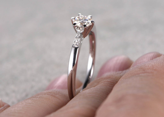 매일 착용을 위한 5mm Moissanite 진짜 다이아몬드 보석 반지 화이트 골드 소재 ODM