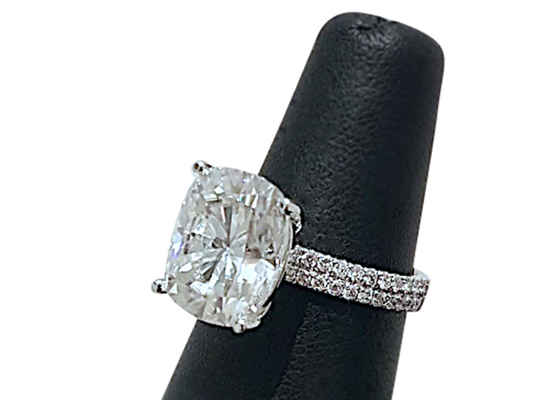 타원형 1.5ct 다이아몬드가 있는 6×8MM 14K 순금 보석 20pcs