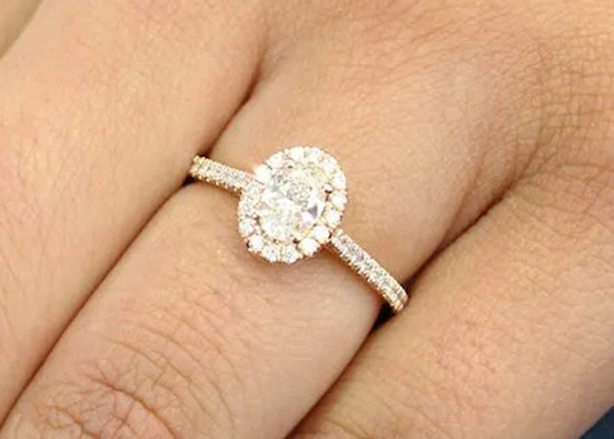 타원형 모양 18K 로즈 골드 반지, 0.50Ct 다이아몬드 약혼 반지 6.37x4.46x2.79mm