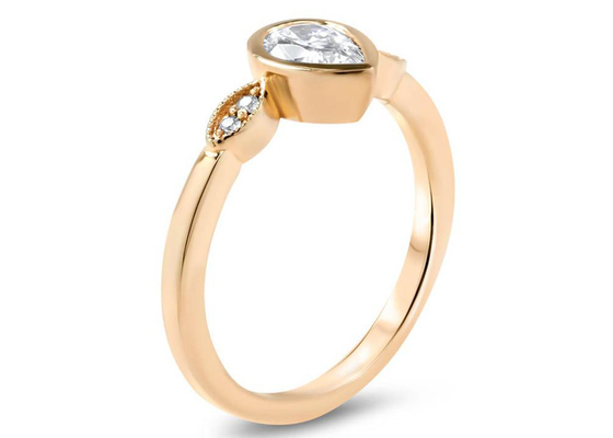 0.77carat 10k 금 Moissanite 반지, 금 카드놀이 약혼 반지 5×7mm 차원