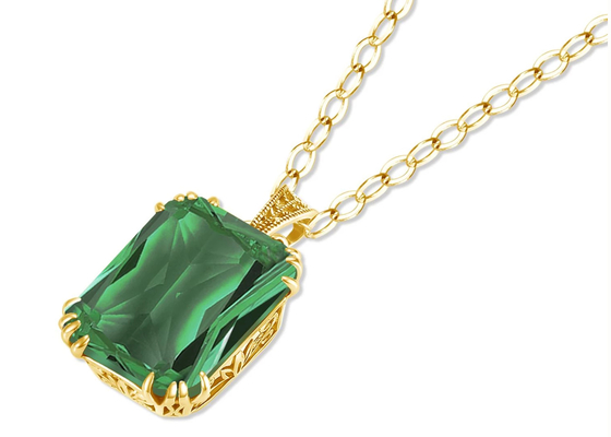 자연적인 에메랄드 펀던트를 가진 포도 수확 14K 금 목걸이 2.67ct 8×10mm